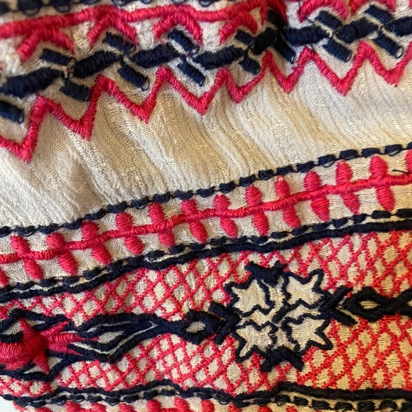 Mauve brand short sleeve boho style dress. Size small - Picture 4 of 4